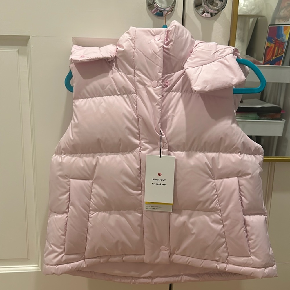 wunder puff cropped vest